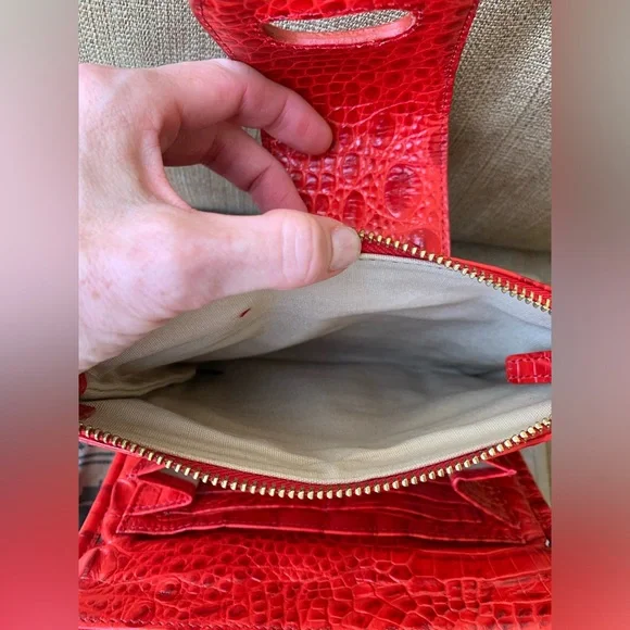 Brahmin Red Croc Embossed Leather Bag PRISTINE - Picture 6 of 8